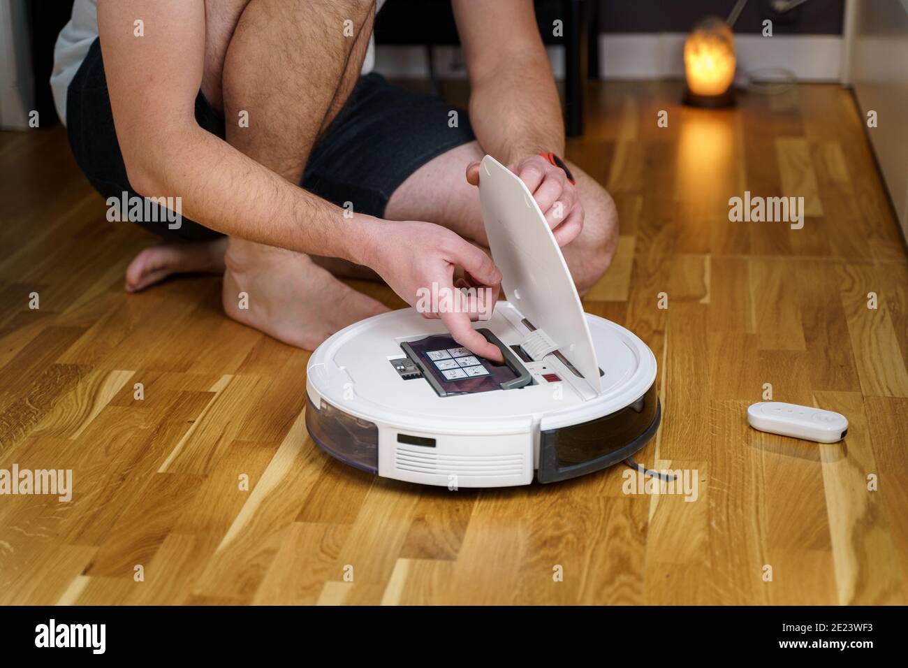 CLEANING & MAINTENANCE ROBOTS